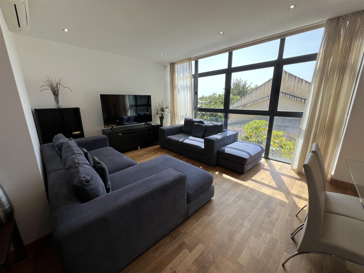 Image of Apartment - 4 Bedrooms - 2 Bathrooms for Sale in The Anchorage-Gibraltar, Image 5